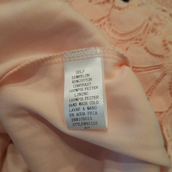 NEW Andree by Unit Peachy Pink Lace Dress, Size S - Picture 5 of 7